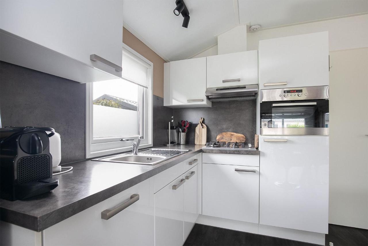 Luxe Chalet Jara Js17 Oostkapelle Exterior photo